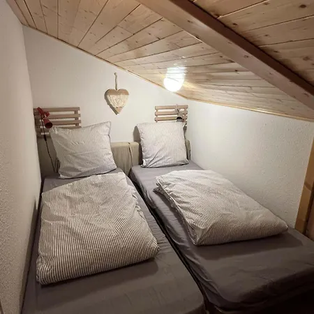 A Les Memises Savoie Thollon-les-Memises